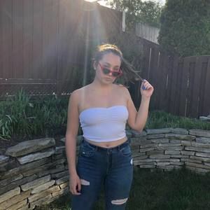 Meet your Posher, Ciara